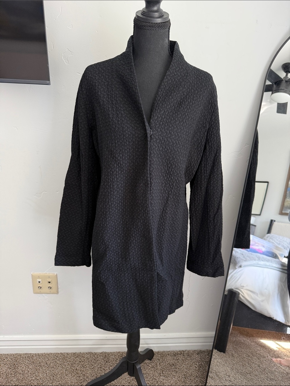 Eileen Fisher Black Long Sleeve Jacket Snap Closer